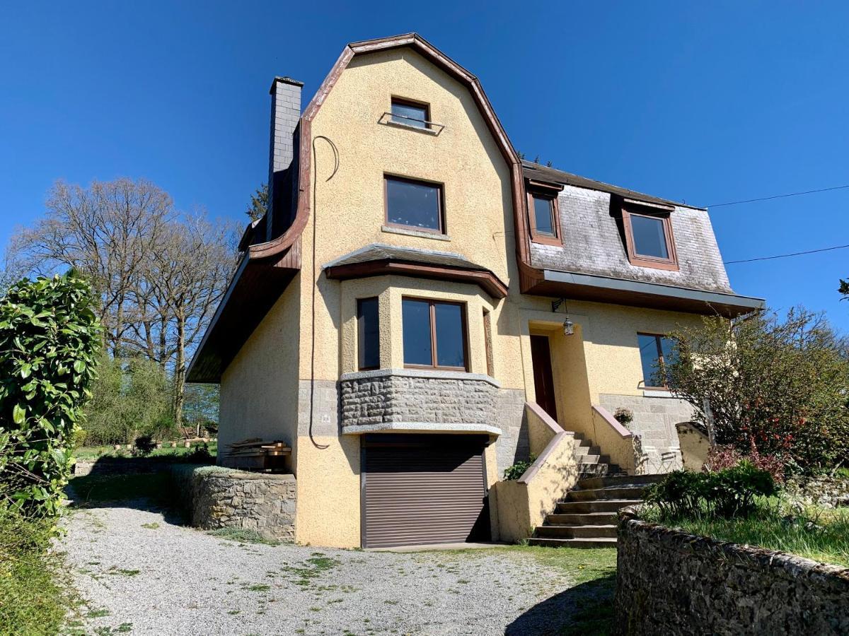 Gezellige Villa Met Open Haard En Zonnige Tuin. Doische エクステリア 写真