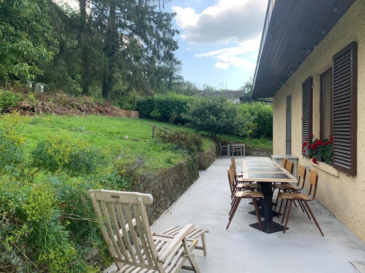 Gezellige Villa Met Open Haard En Zonnige Tuin. Doische エクステリア 写真